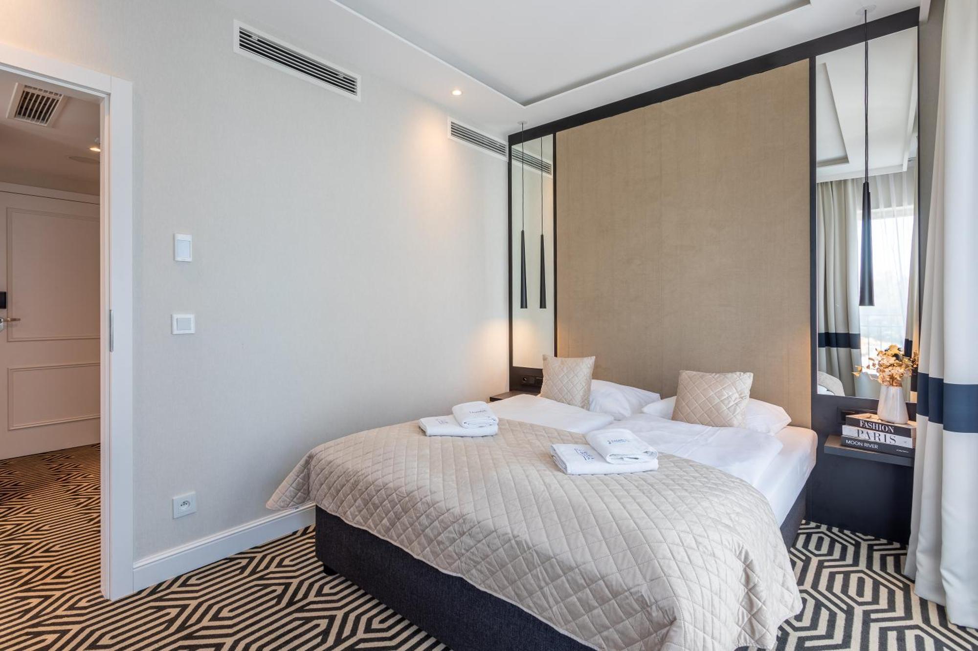 Ambria Apartments Promenada Свиноуйсьце Экстерьер фото